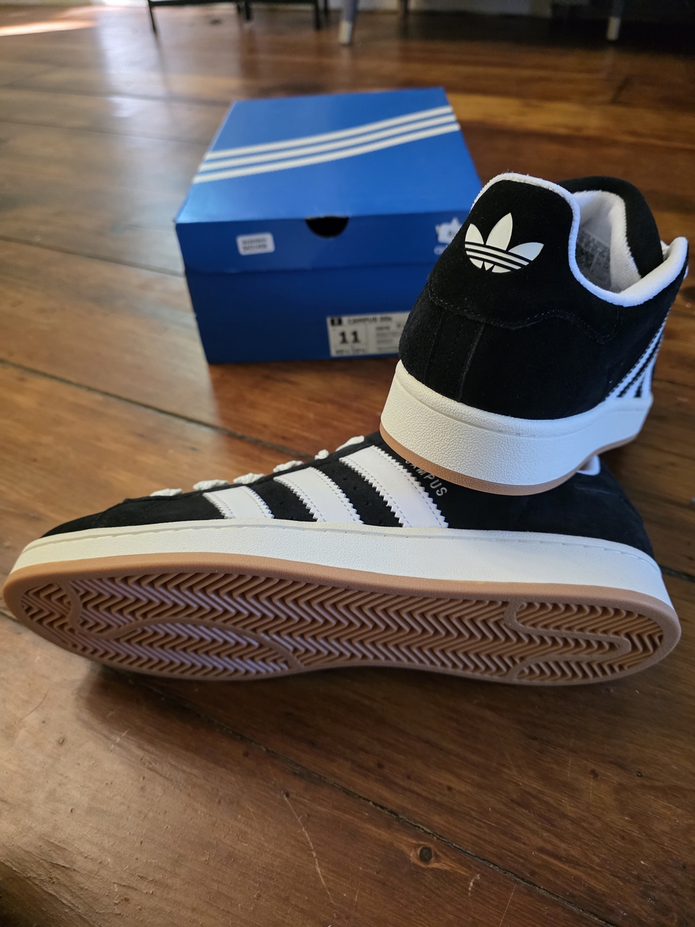 Adidas Campus 00s Black White Gum Men Sz 11 NEW w/ Extra Black Laces - Picture 6 of 6